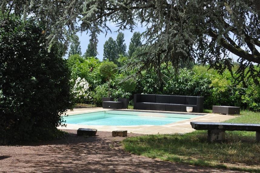 Gite Du Prieure Cosne-sur-Loire Exteriör bild